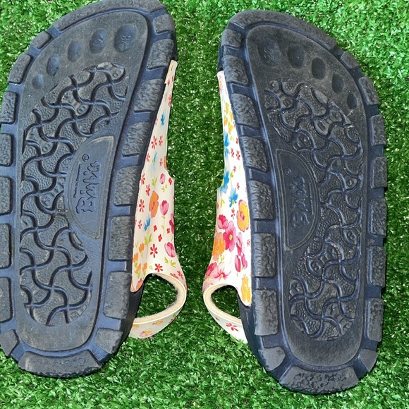 Birki's BIRKENSTOCK  flower Sandals Super cute! - Picture 5 of 7